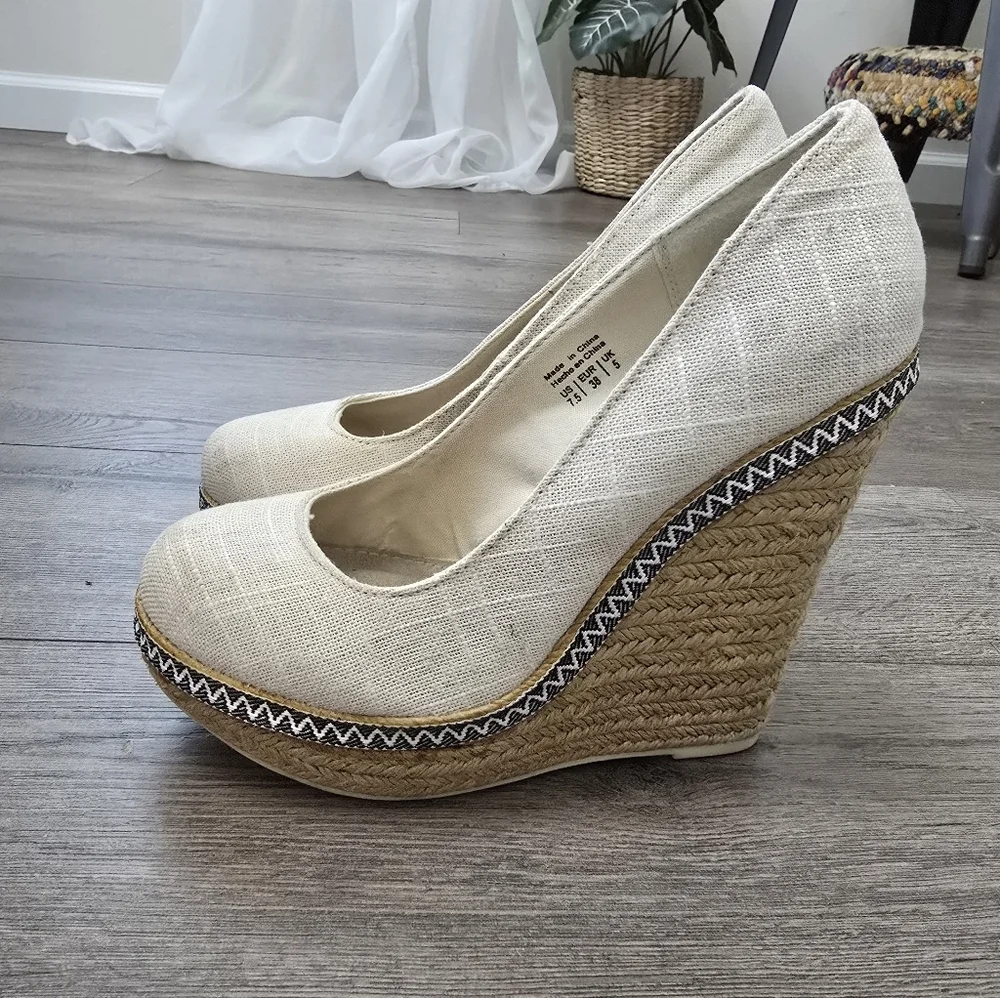 Call It Spring Canvas Espadrilles Wedge Platform Size 7.5